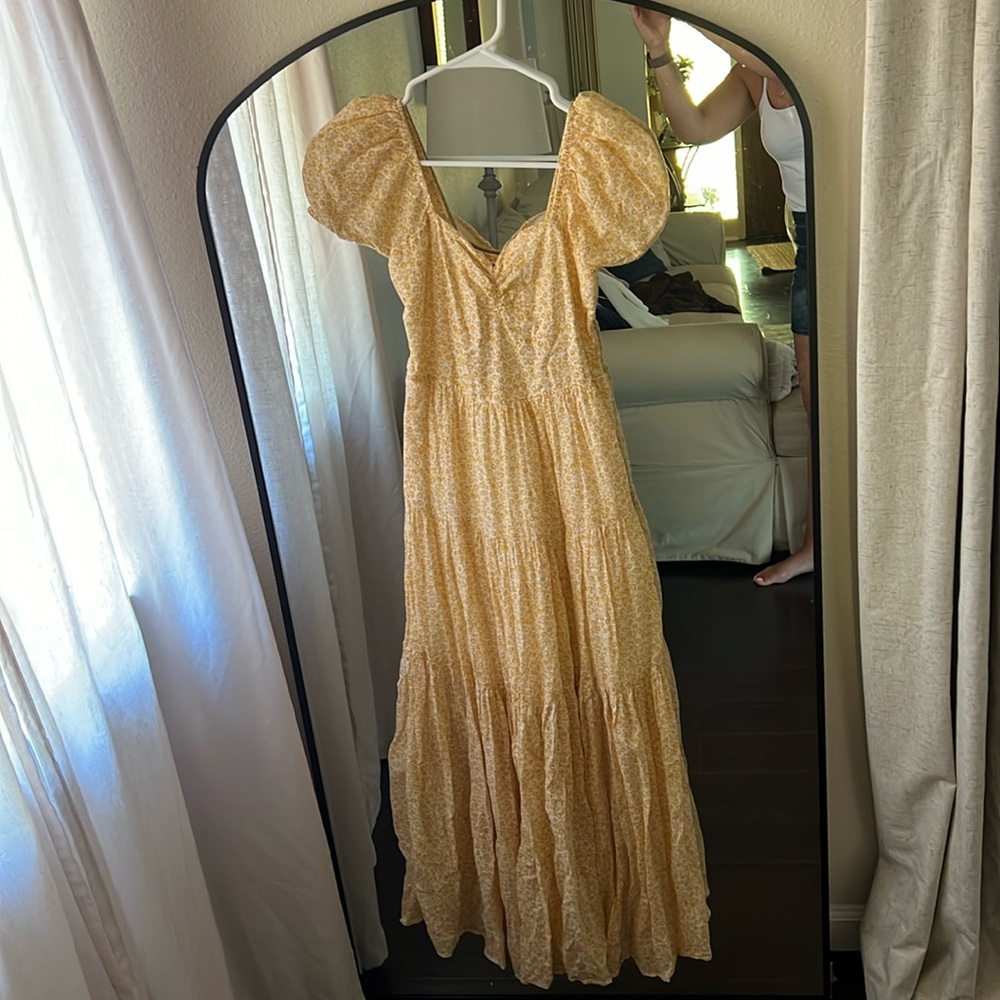 Beautiful Flowy Billabong Maxi Dress